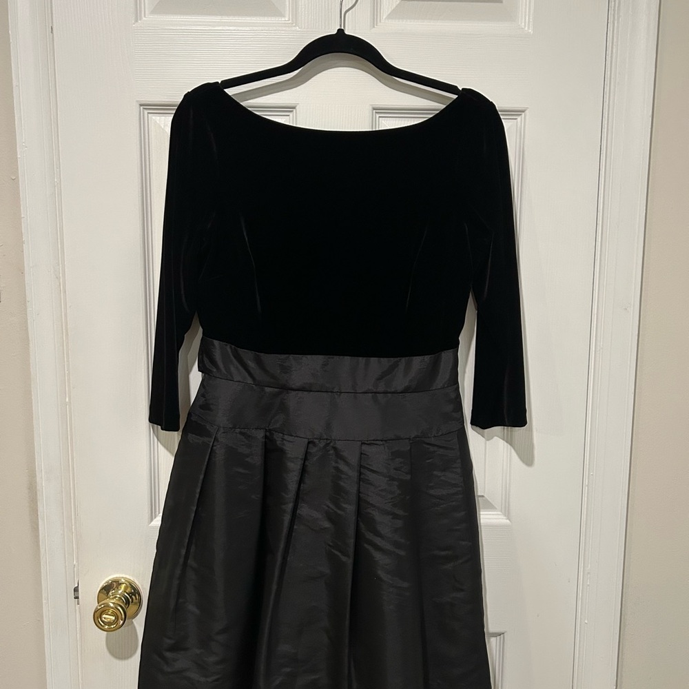 Evan Picone Black Long Sleeve Dress